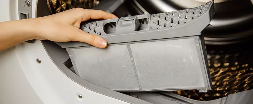 Signs Of A Clogged Dryer Lint Trap in Greensburg, Pennsylvania